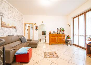 Apartment for Sale in Besate