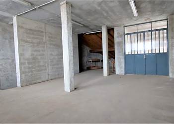 Warehouse for Sale in Casorate Primo