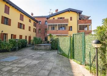 2 bedroom apartment for Sale in Certosa di Pavia